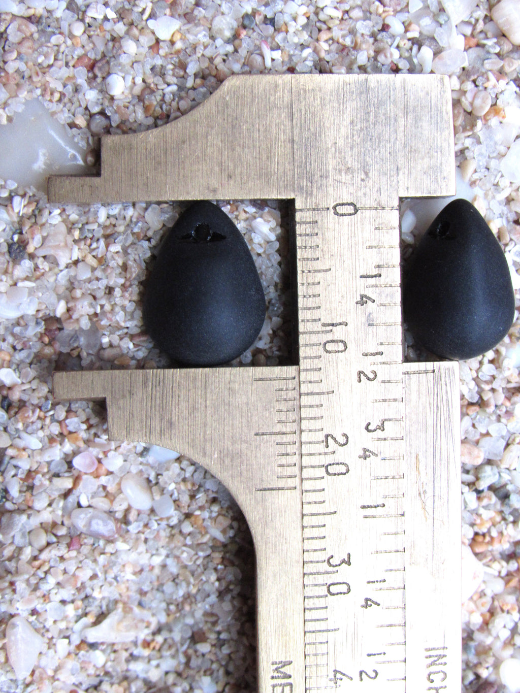 Cultured Sea Glass Teardrop Pendants — Opaque Black Cherry Red Clear, Frosted, 14x10mm, Tip-Drilled