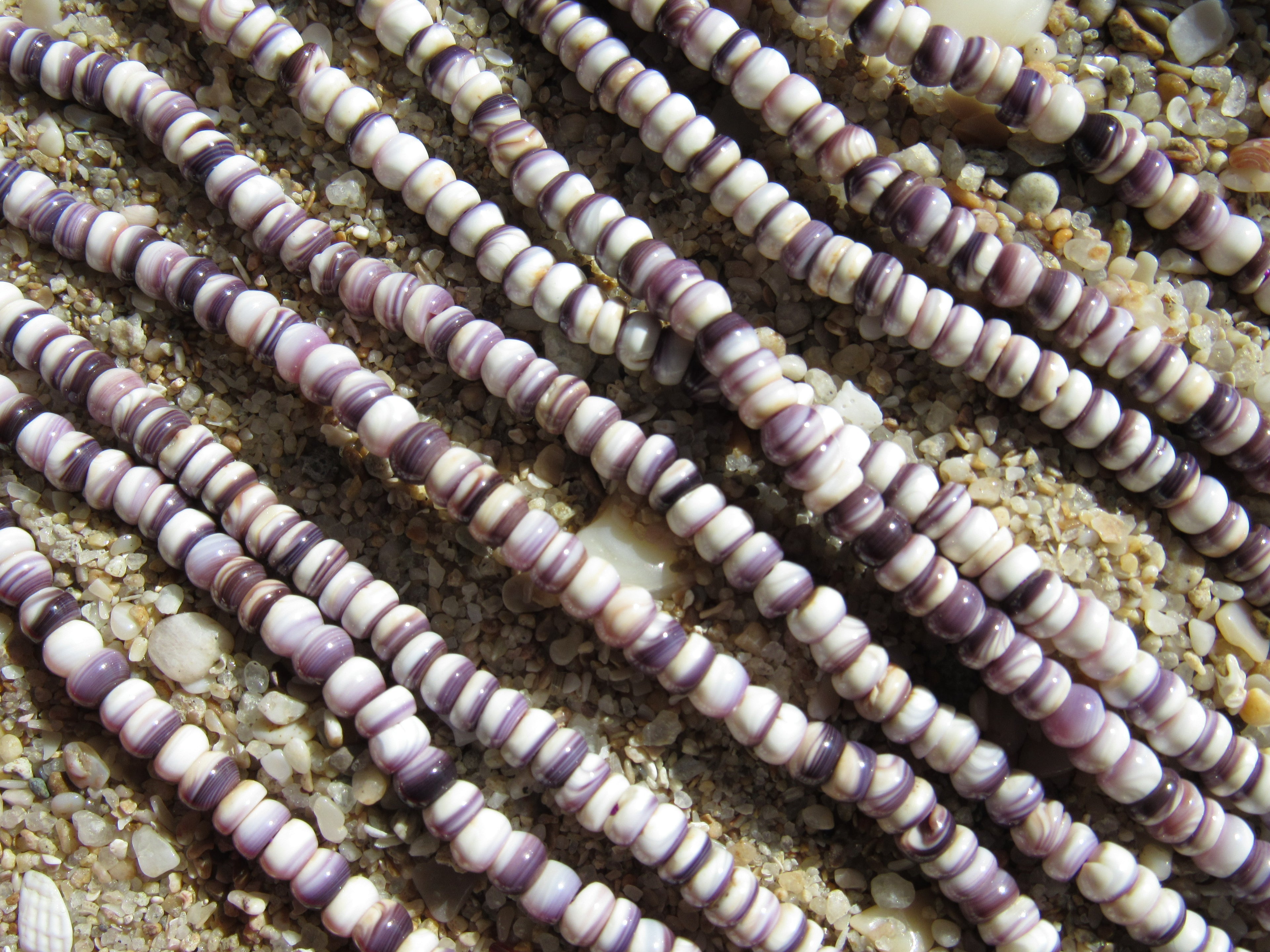 Natural Wampum Purple Shell Beads - 4mm Rondelle Quahog USA