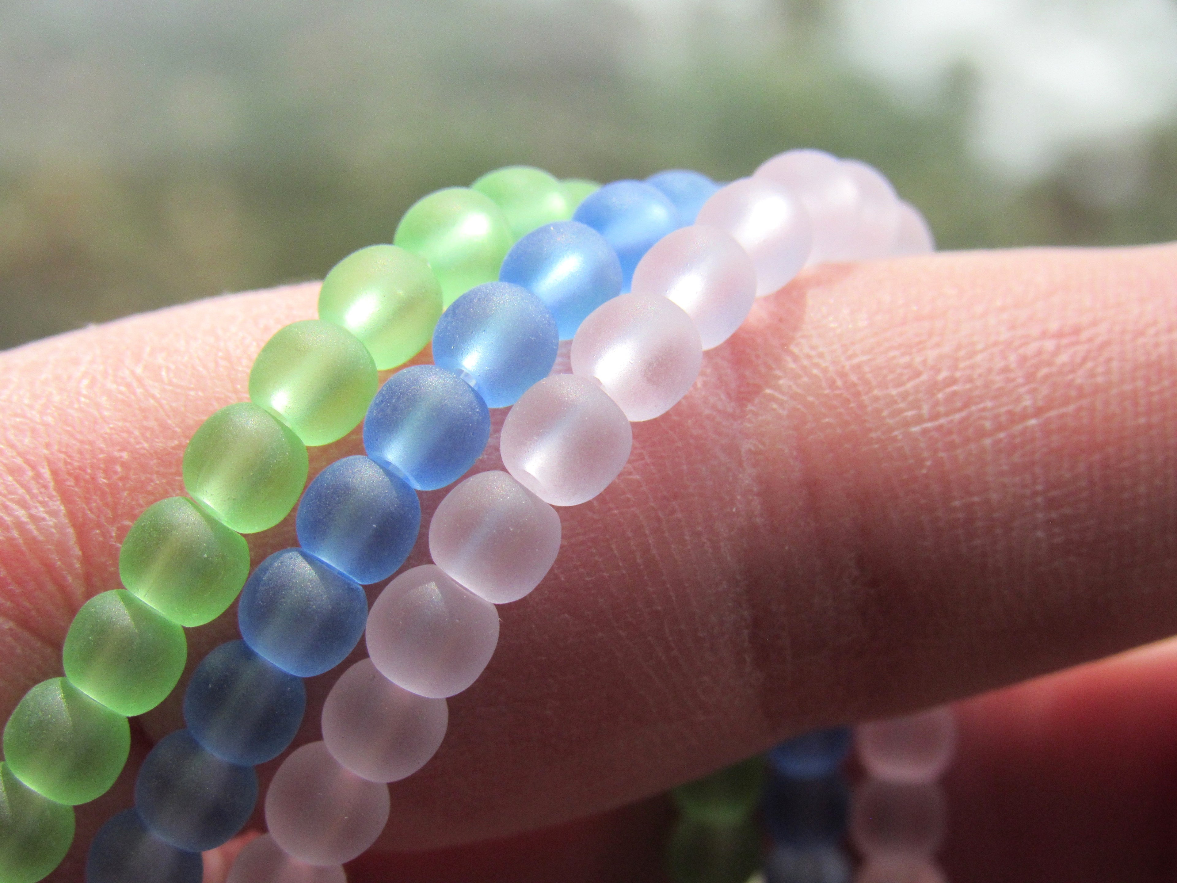 Cultured Sea Glass Beads - 4mm Round Assorted Colors (Green, Blue, Pink) Perfect for Jewelry & Crafts