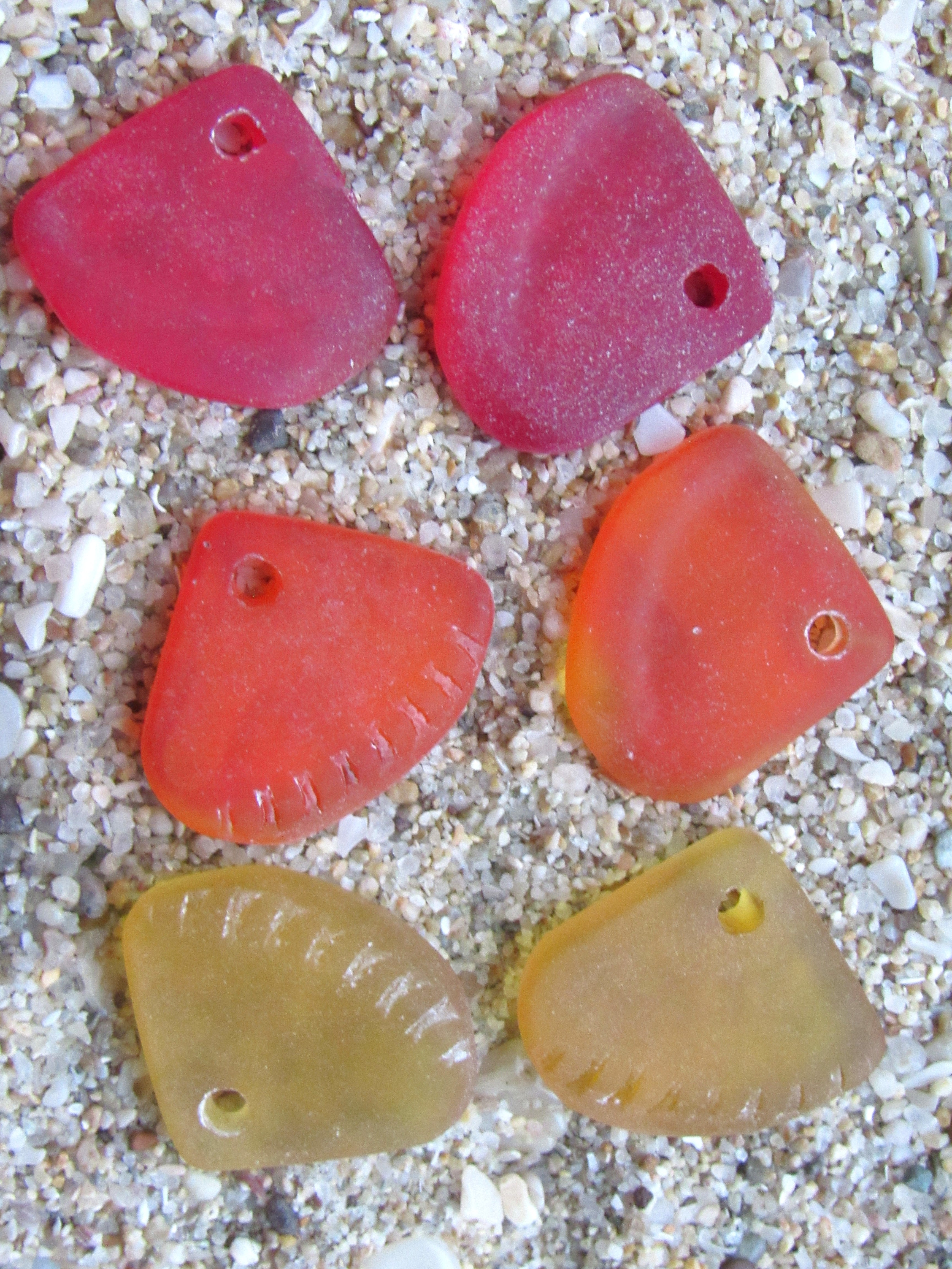 Cultured Sea Glass Pendants 24x20mm - Red Orange Yellow, Ridged Triangle, Large 3mm Hole, 3 Pairs (6 pcs)
