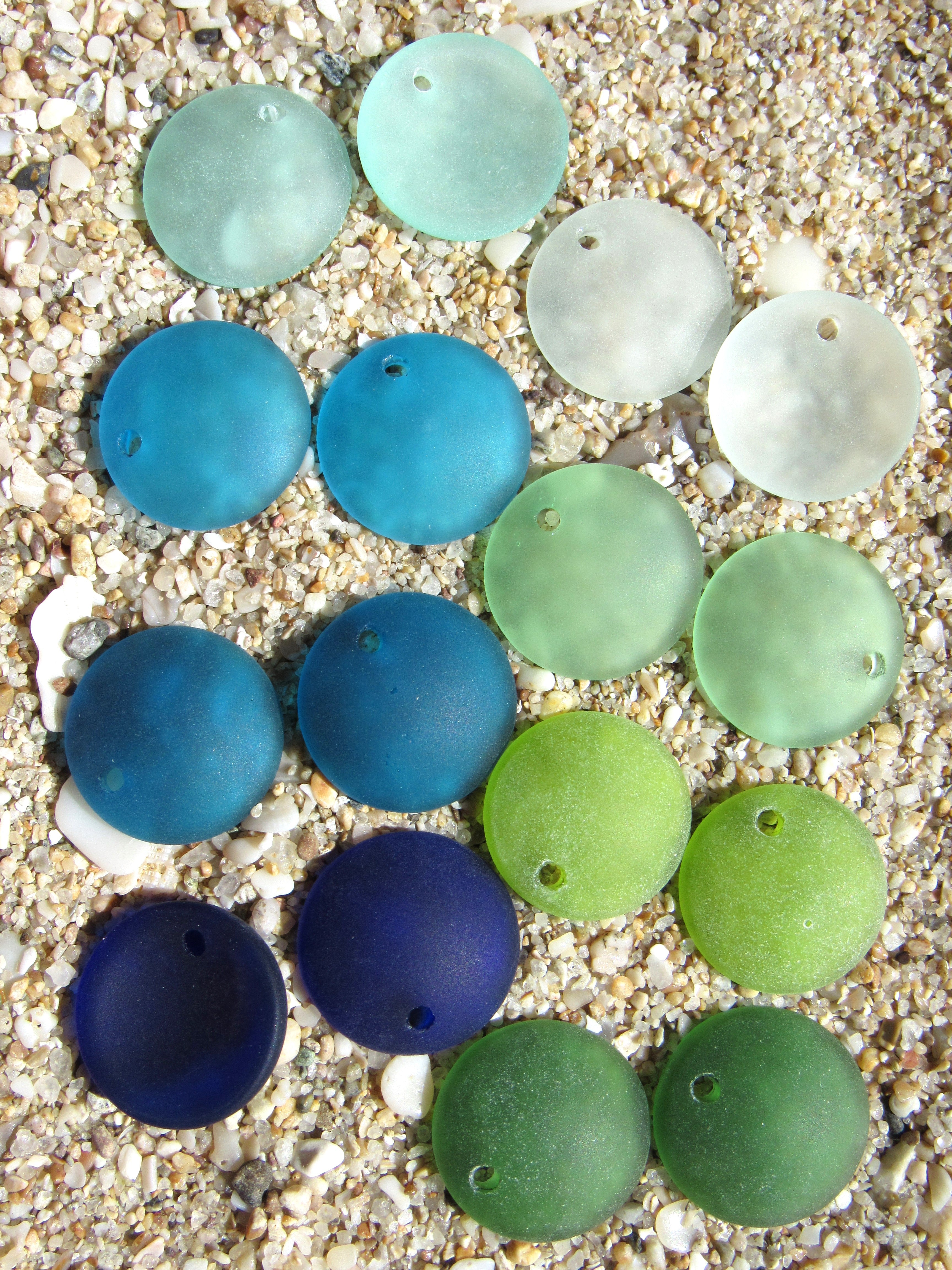 Cultured Sea Glass Coin Pendants 18mm - Assorted Colors (8 Pairs)