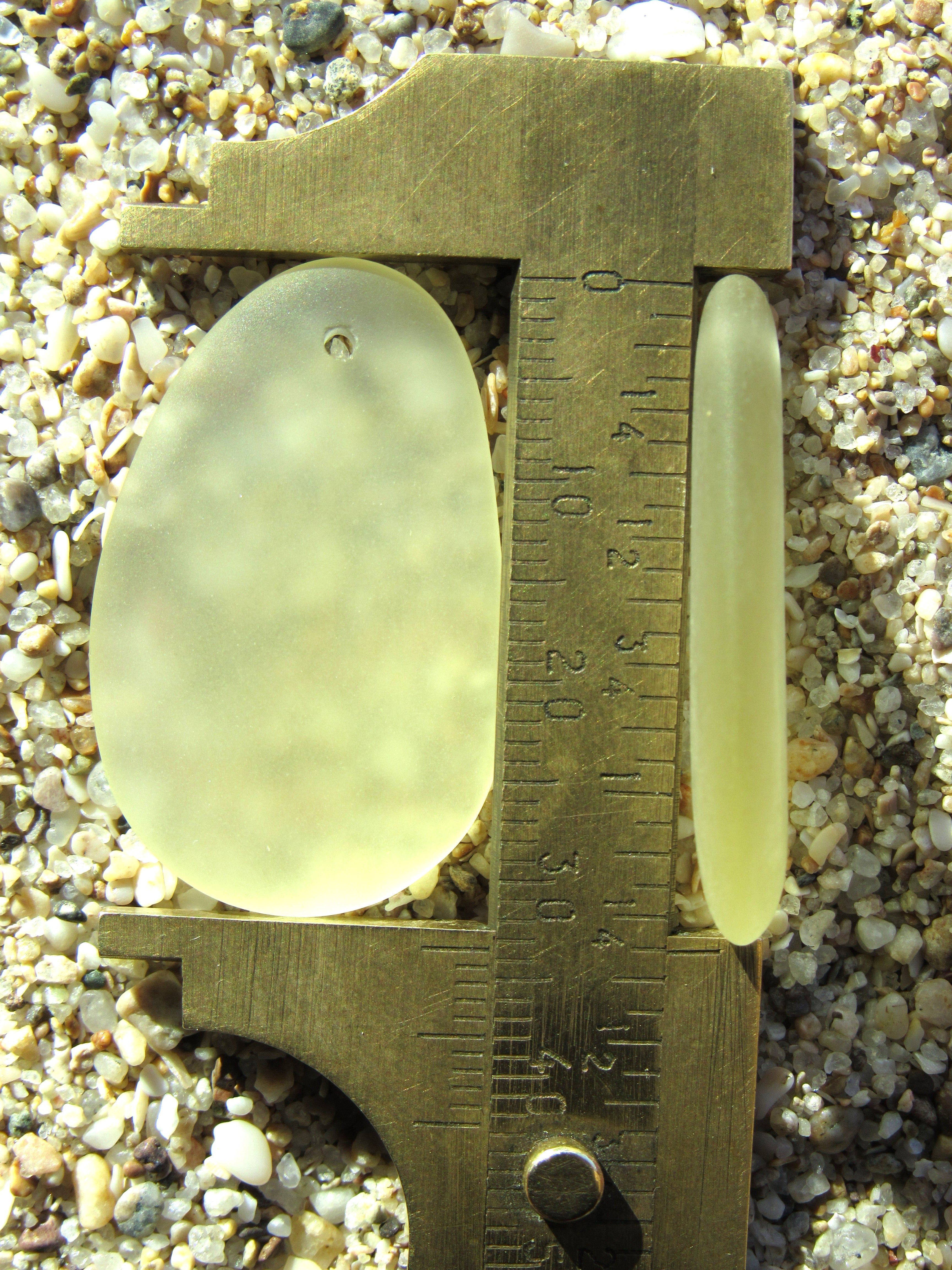 Cultured Sea Glass Oval Teardrop Pendants 33x20mm - Lemon Yellow (6 Pieces)