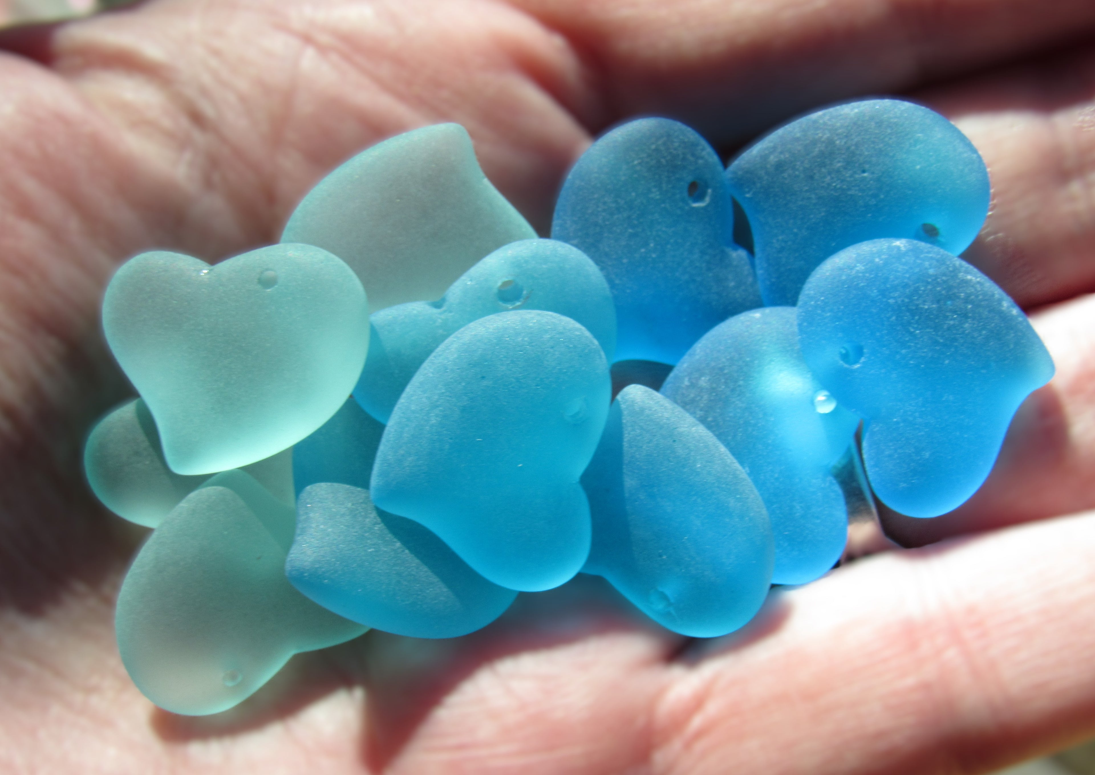 Cultured Sea Glass Puffed Heart Pendants - 18mm - Light Aqua colors - Jewelry making supplies