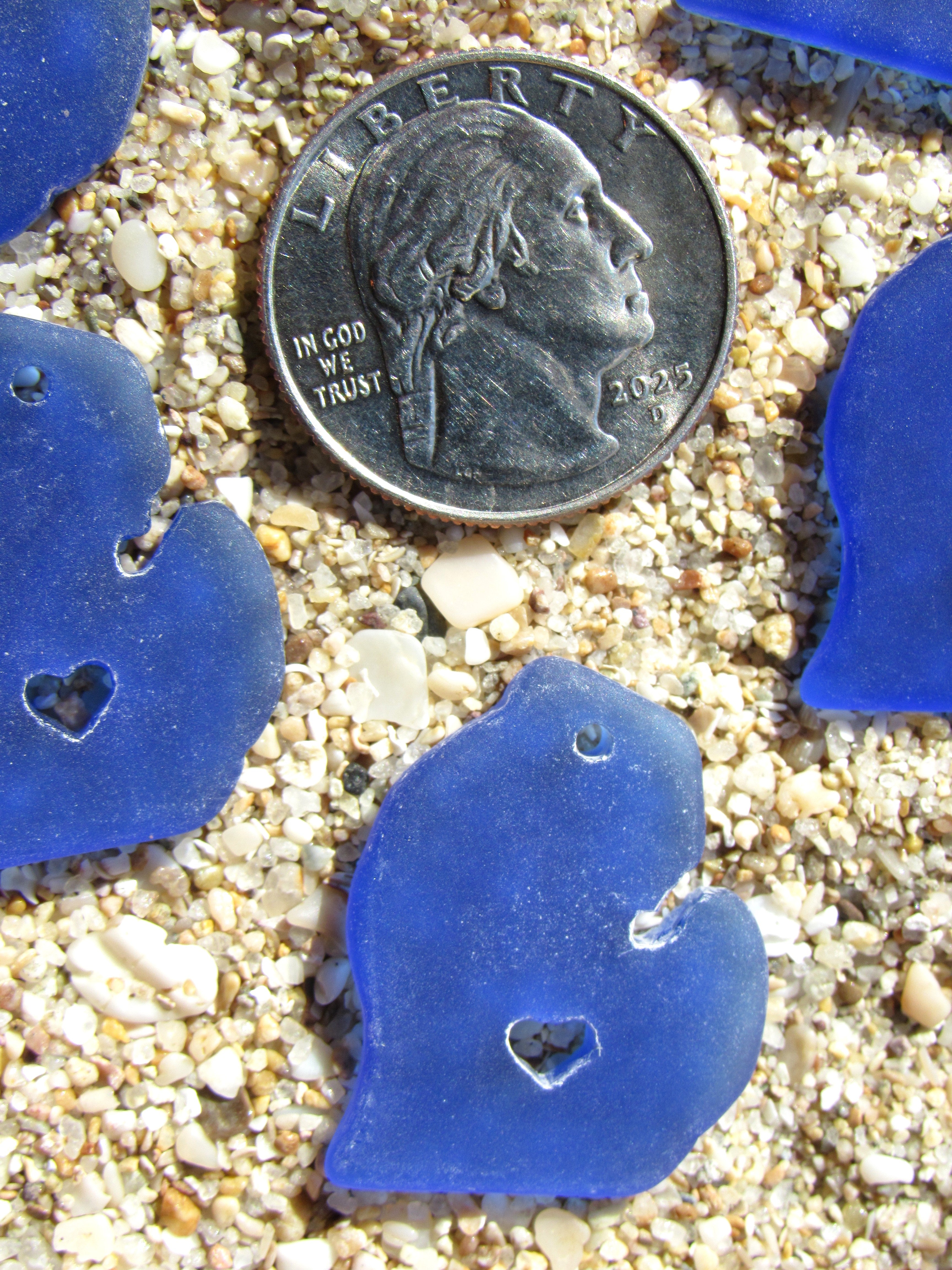 Michigan Sea Glass Pendant - Royal blue 28x24mm