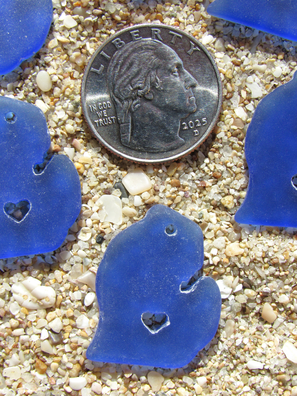 Michigan Sea Glass Pendant - Royal blue 28x24mm