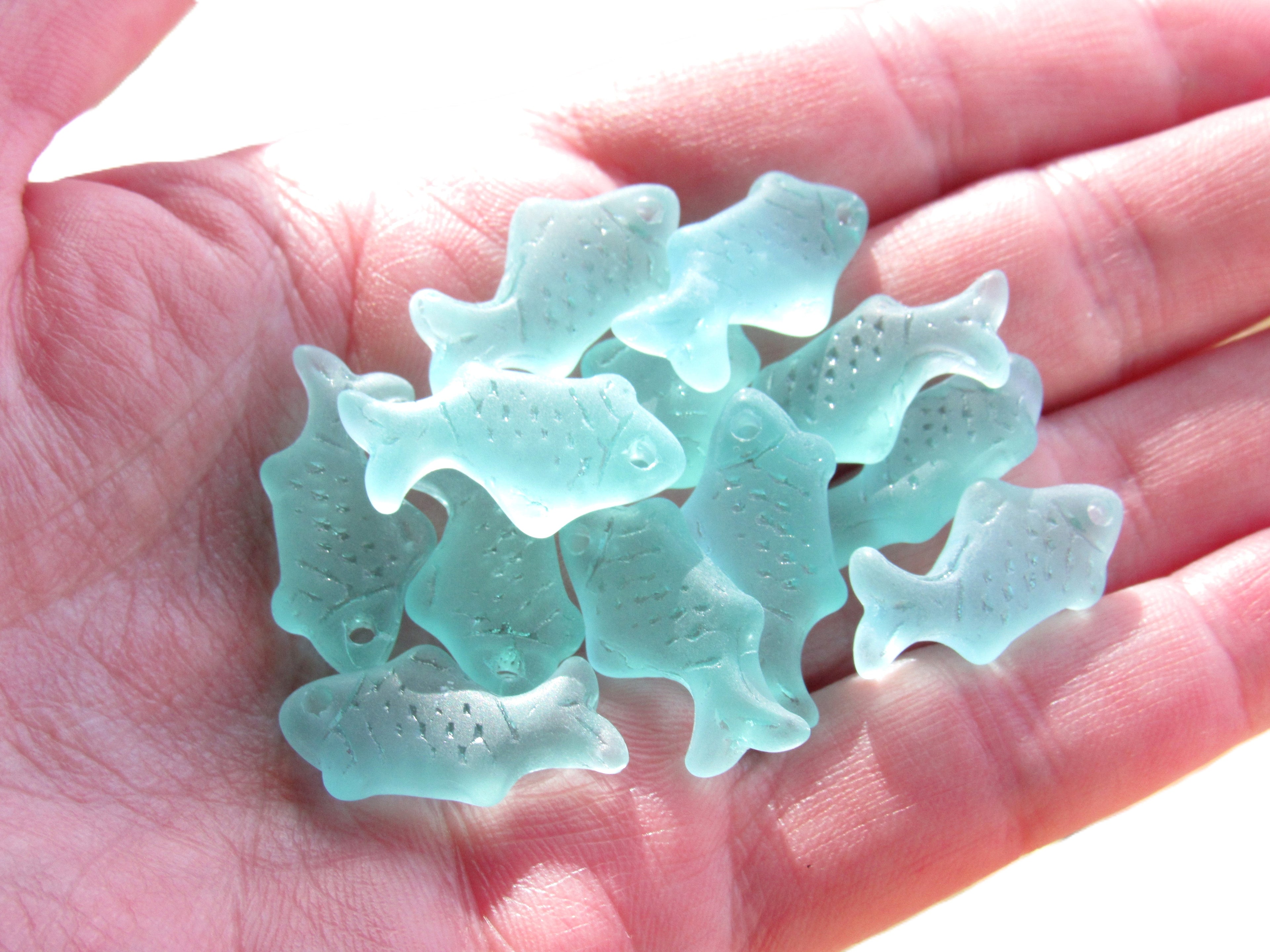 Cultured Sea Glass Fish Pendants 24x12mm | Light Seafoam Green