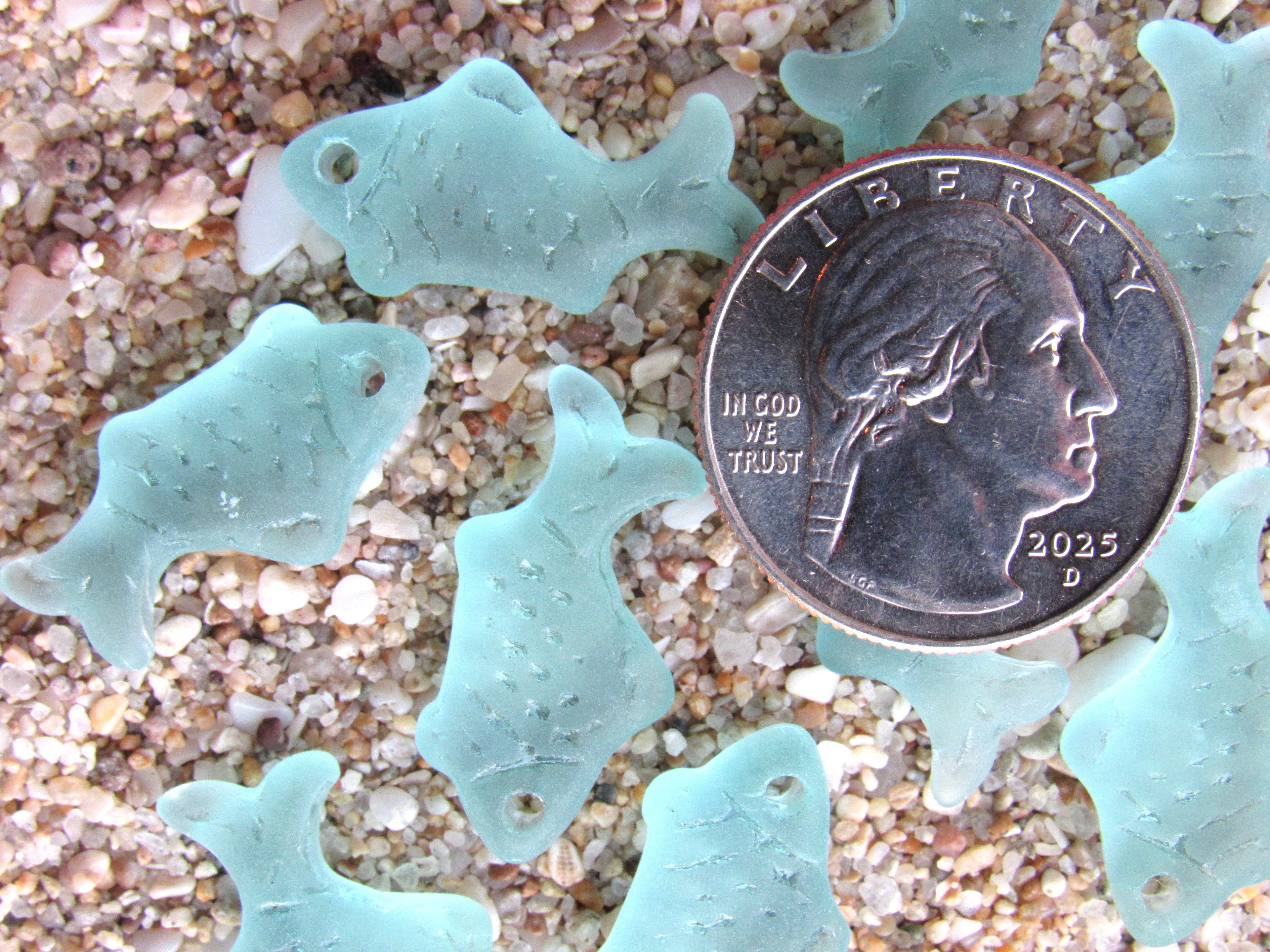 Cultured Sea Glass Fish Pendants 24x12mm | Light Seafoam Green